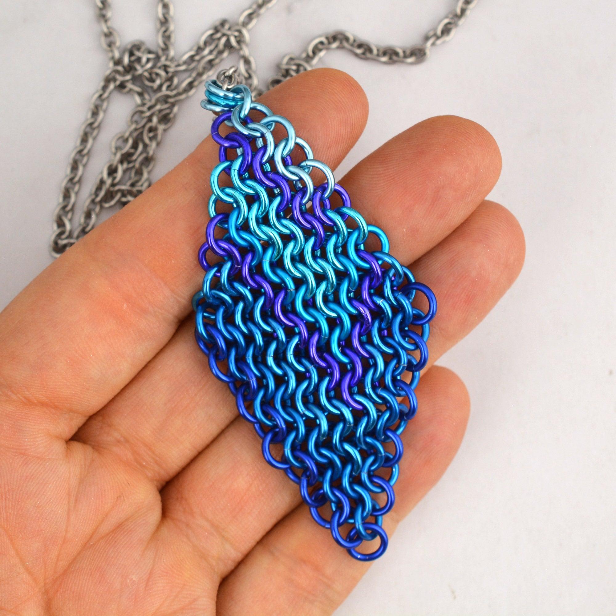 SALE: Mesh Diamond Pendant - Blue & Purple