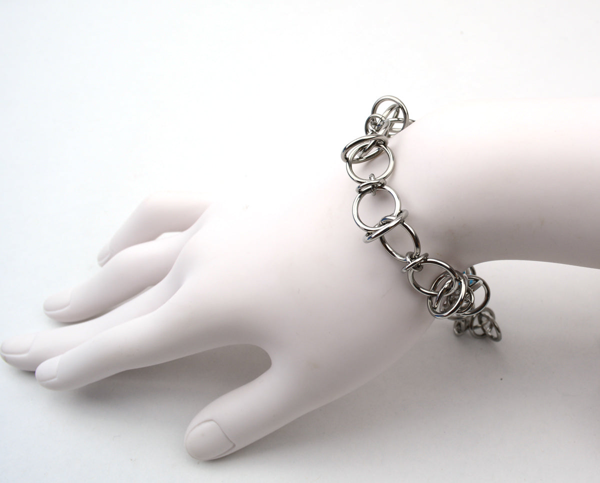 Airy Orbital Bracelet