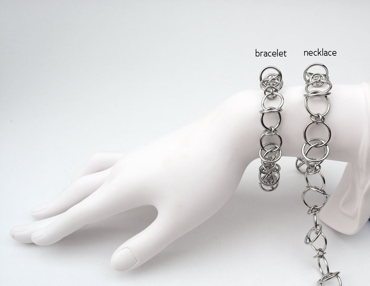 Airy Orbital Bracelet