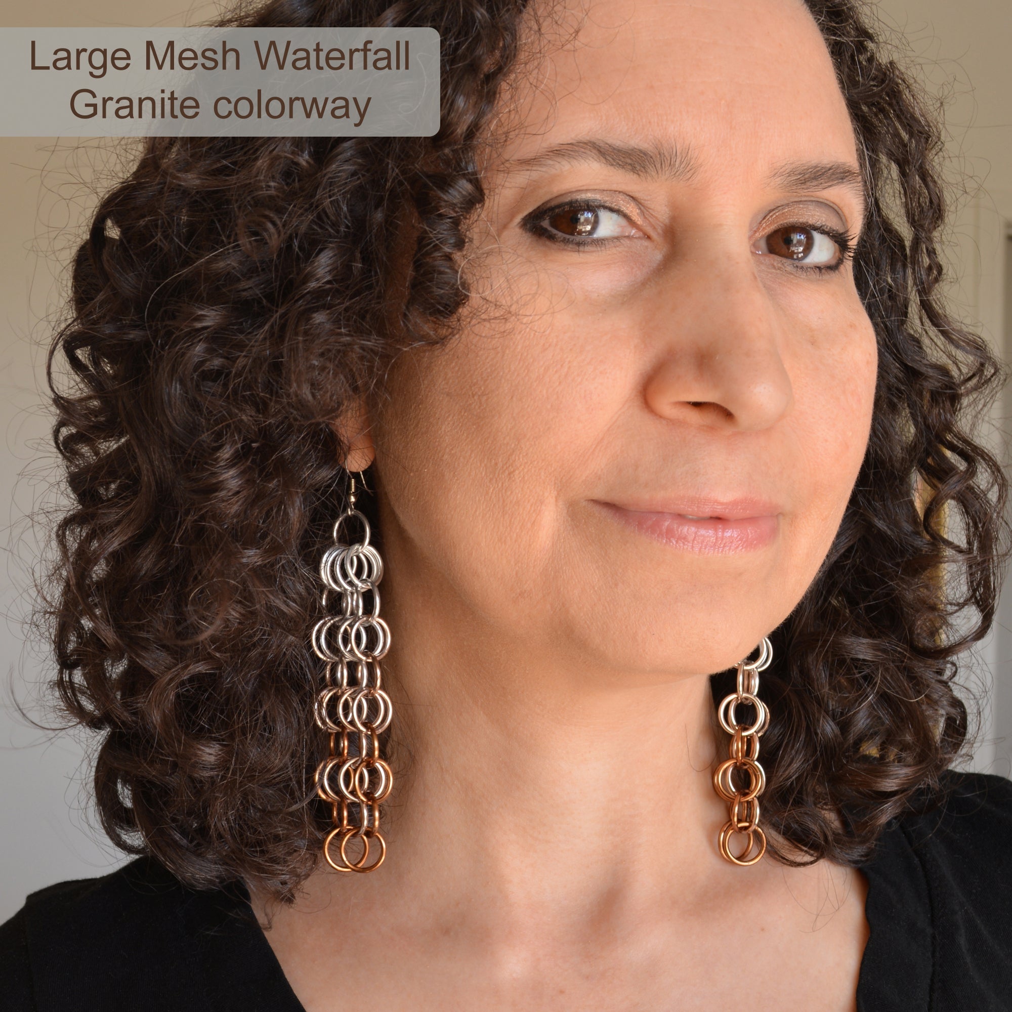 Long Mesh Earrings - Chicago Blues