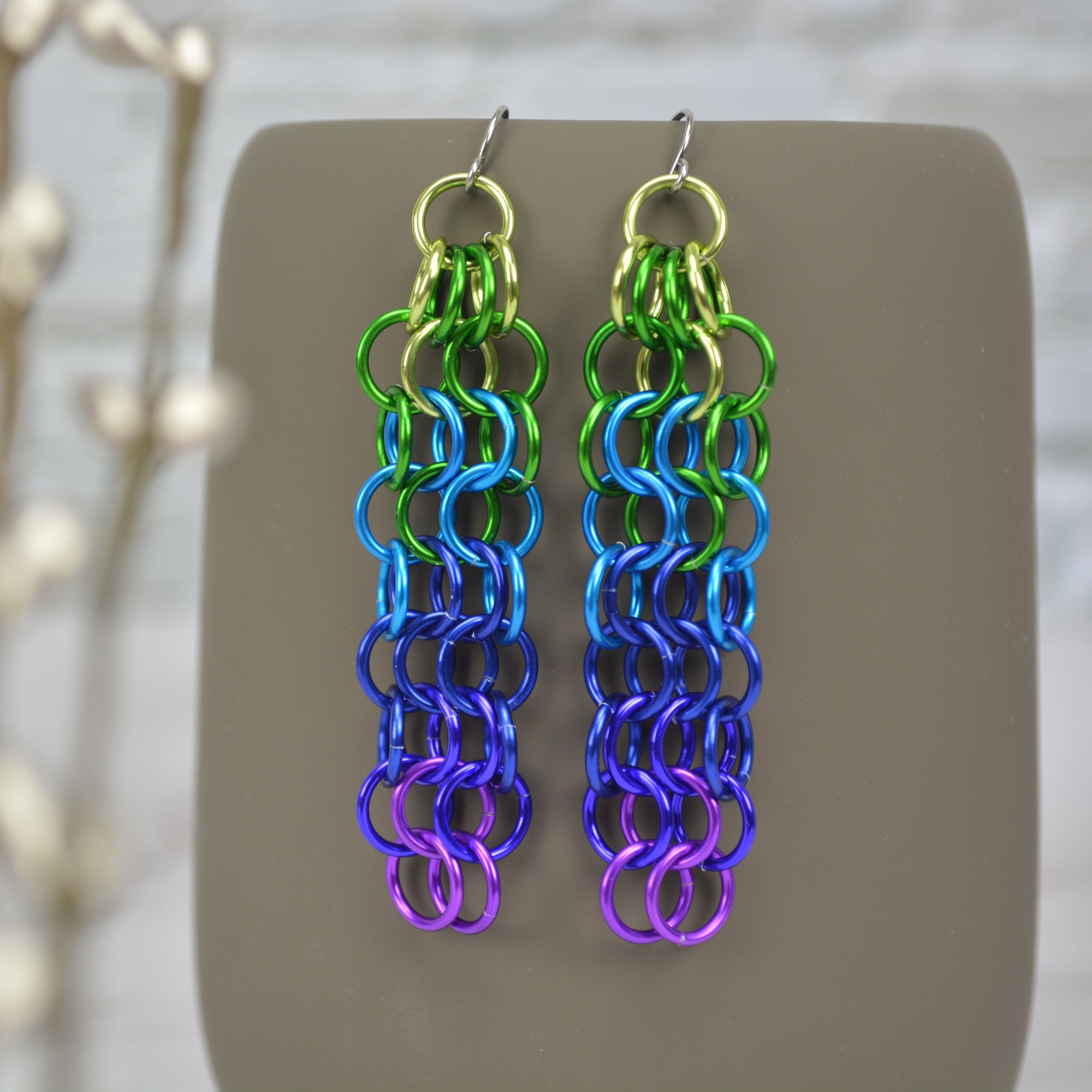 Medium Mesh Earrings - Peacock