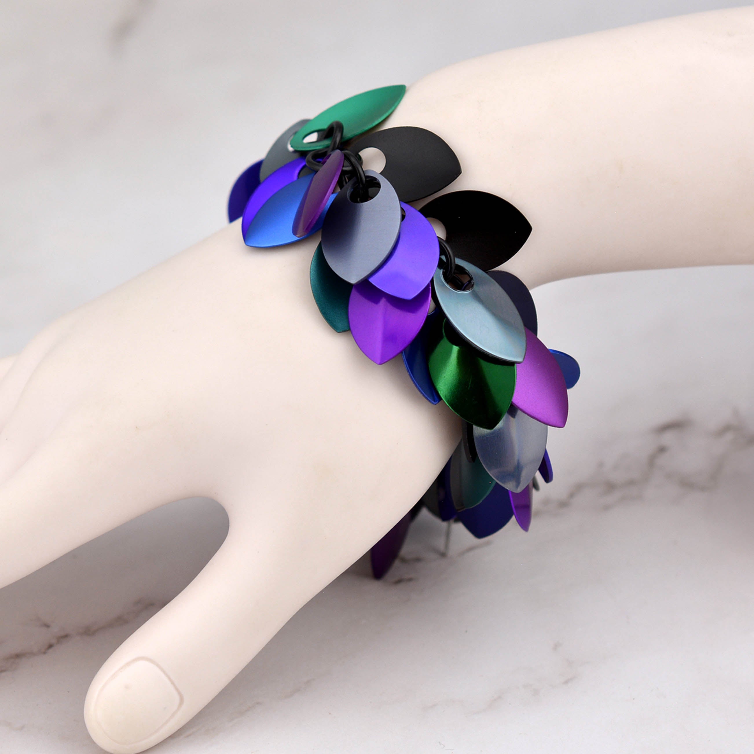 Leaves Bracelet - Dark Mermaid