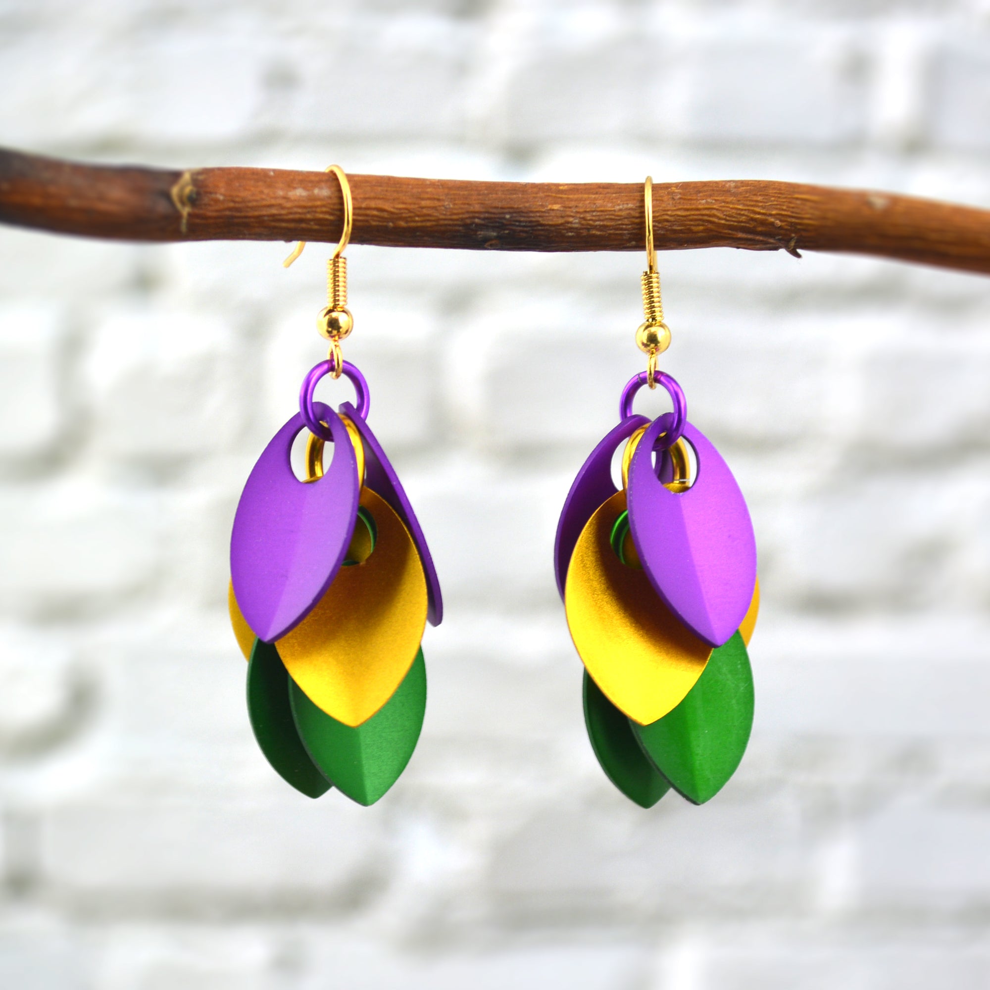Mardi Gras Cascading Leaves Short Earrings