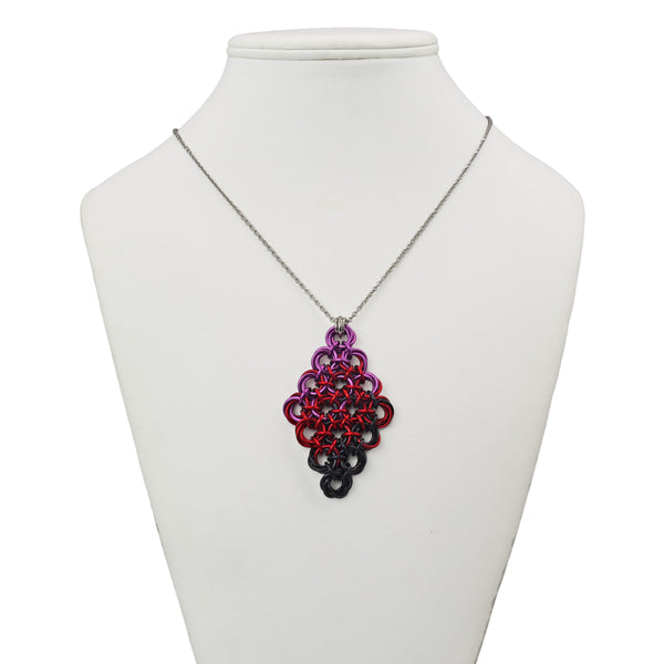 SALE: Knotted Diamond - Gothic Rose