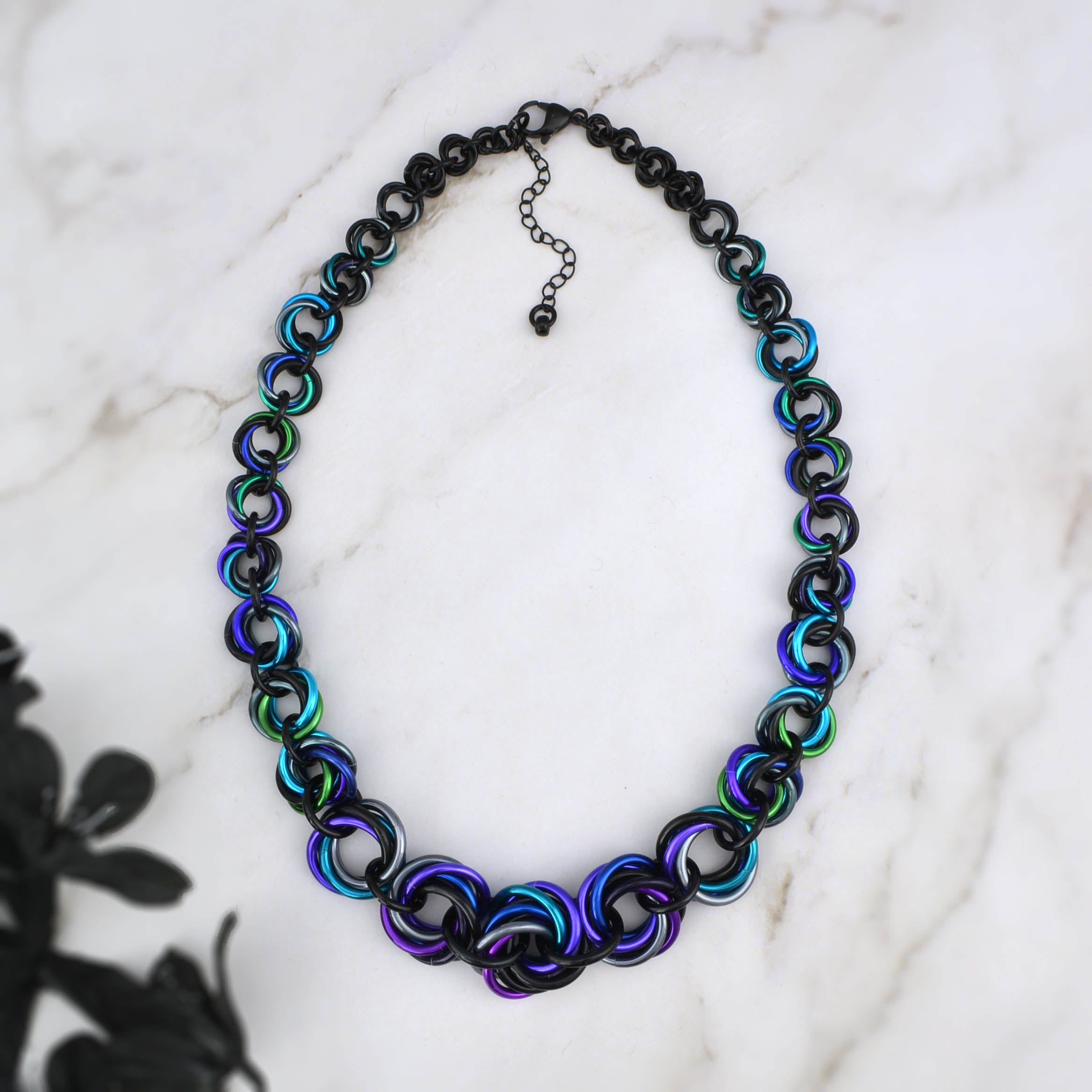 Knotted Graduated Necklace - Dark Mermaid