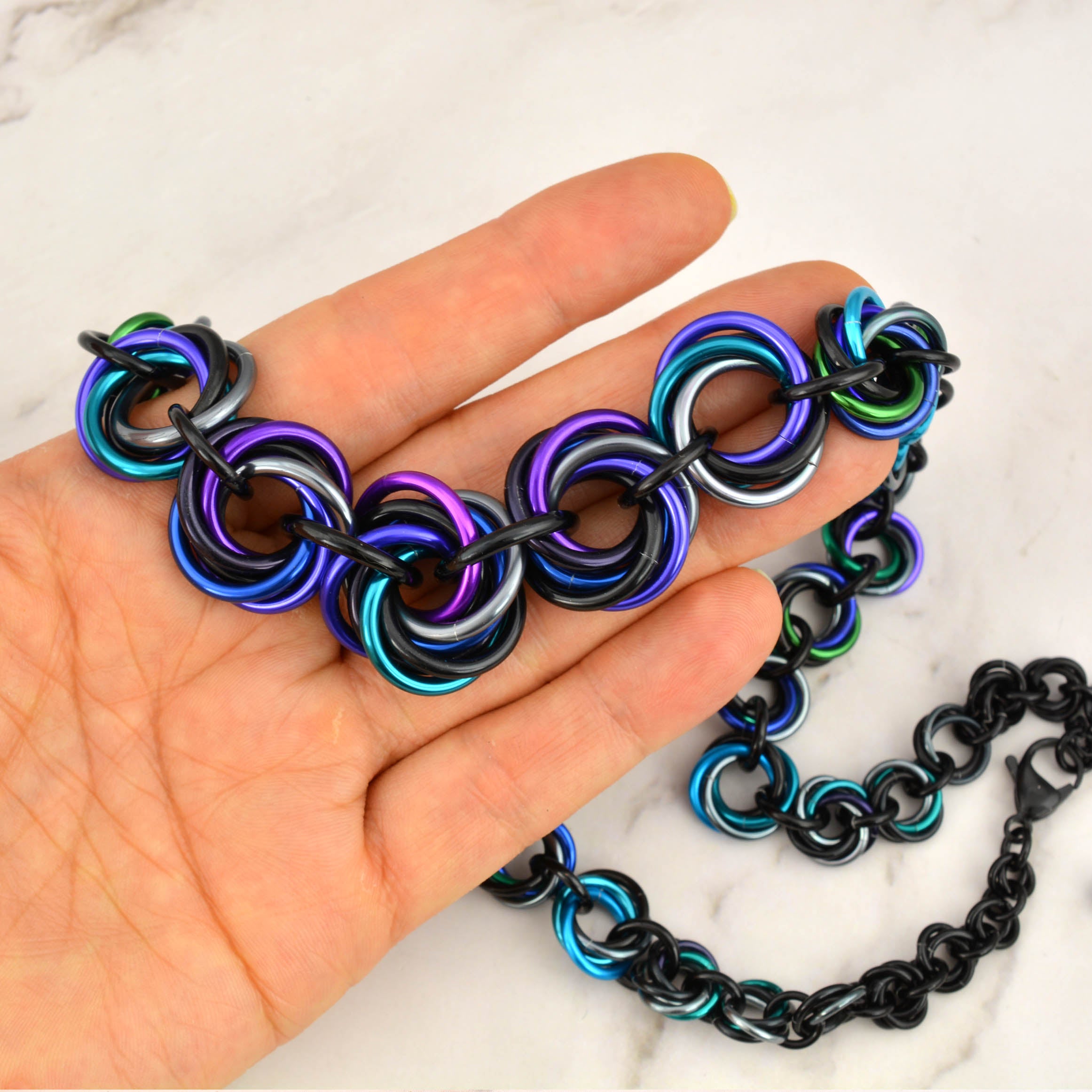 Knotted Graduated Necklace - Dark Mermaid