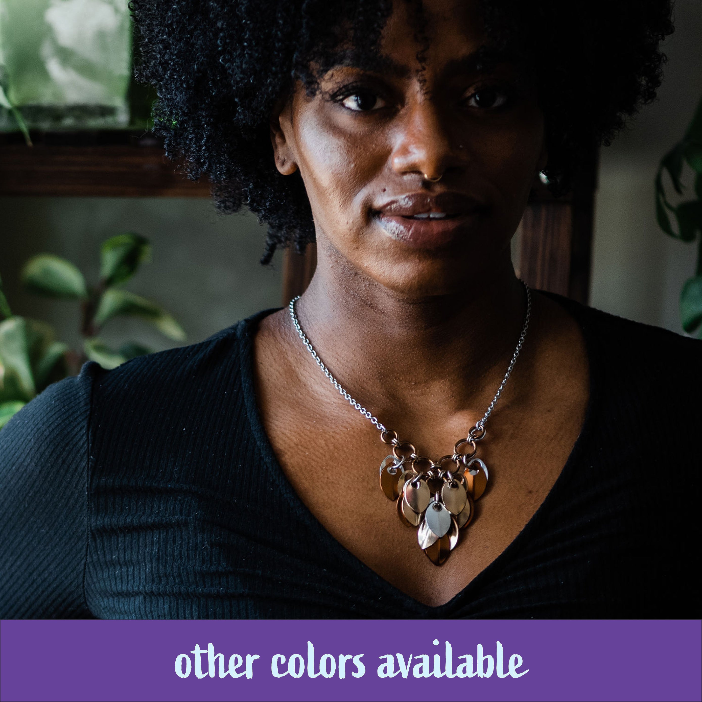 Cascading Leaves V Necklace - Dark Mermaid