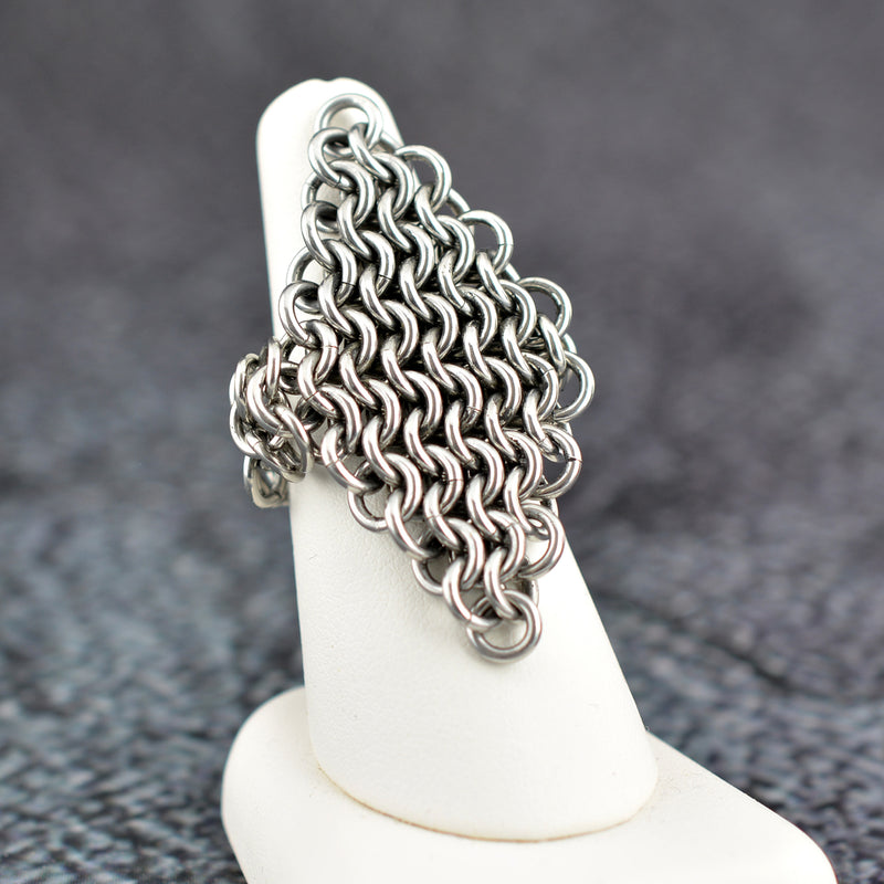 Finger Armor - Mesh Diamond Statement Ring