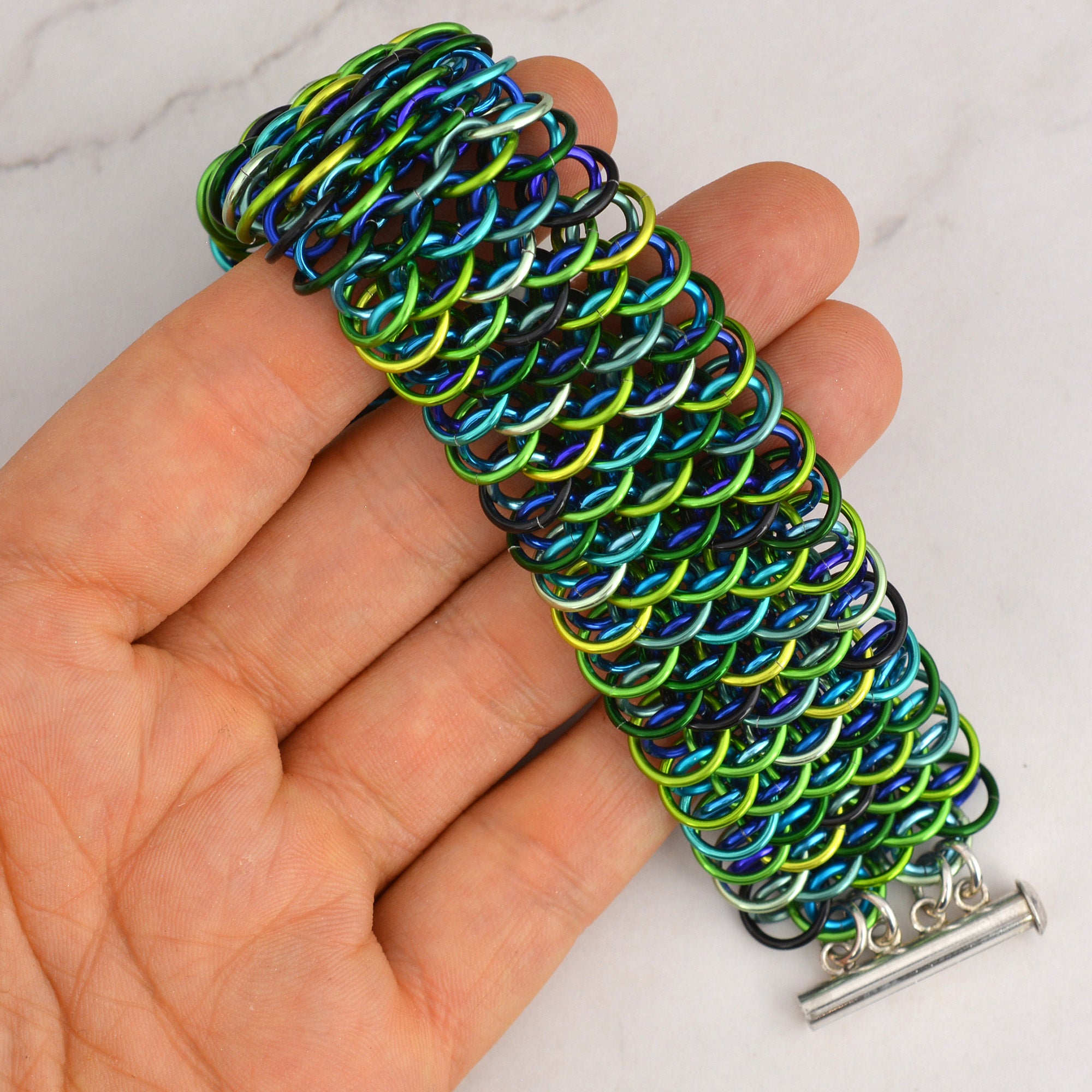 SALE: Dragonscale Cuff - Medium (7.25")