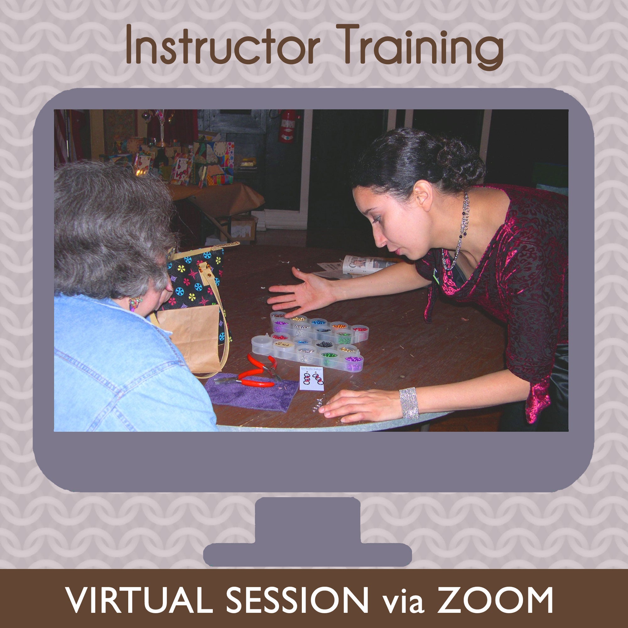 Jewelry instructor training with Rebeca Mojica, focusing on pedagogical practices and teaching crafts to students.