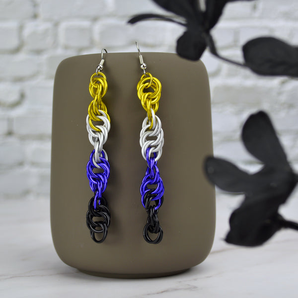 ピアス MONDAY EDITION CHAIN-SHAPED EARRINGS (MEDIUM) 4BUK420 ピアス MONDAY EDITION CHAIN-SHAPED EARRINGS (MEDIUM) 4BUK420