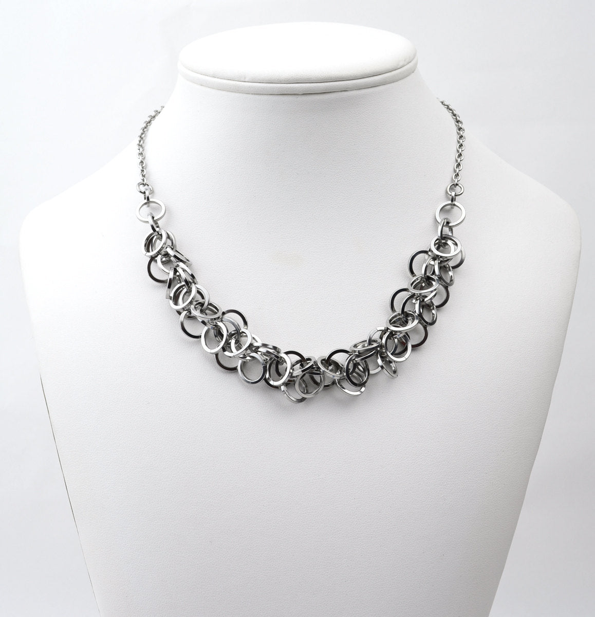 Ruffles Necklace